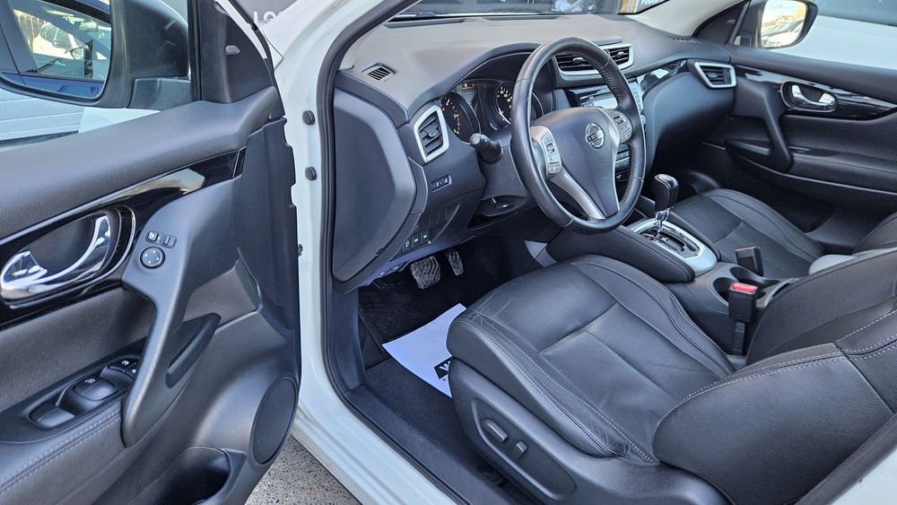 Nissan Qashqai 1.6 Dci 130 Cp Tekna 2014.10 Xenon-Piele-Panorama-Clima-Navi-Cameea 360°-Jante 19