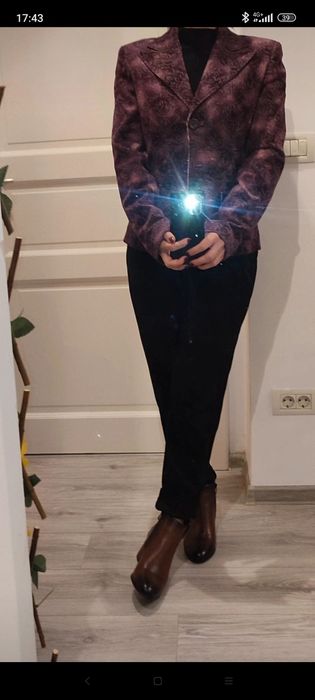 Sacou  mov prună, nuanță superbă, din catifea, cambrat