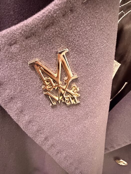 Продам пальто MaxMara