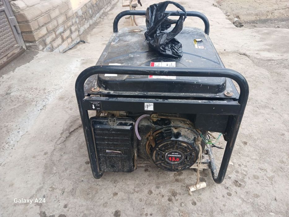 Движок сотилади келишилган нархда