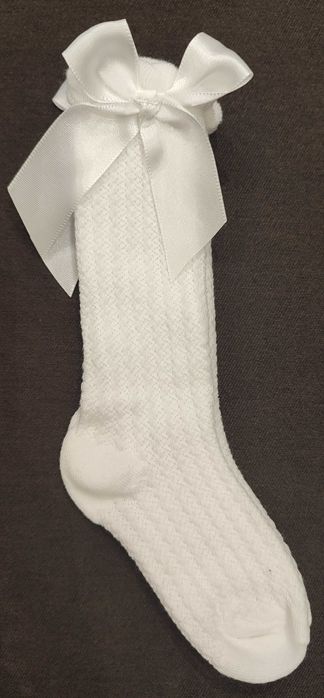 Бебешки чорапи с панделка