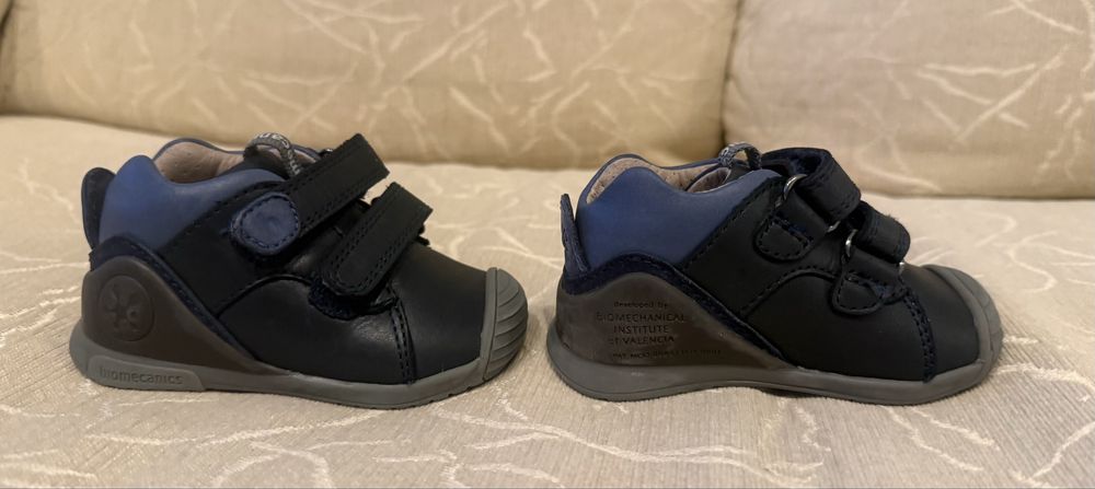 Обувки бебе Biomechanics 18 номер