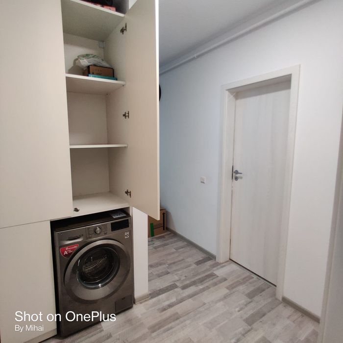 Apartament 3 camere cu loc de parcare