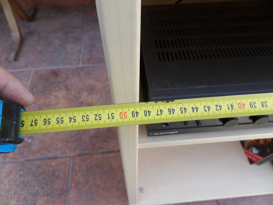 Rack audio de firma rafuri reglabile pt.orice orice aparat electronic