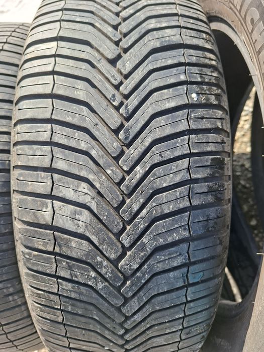 Продам шины 225/55/18 мишелин