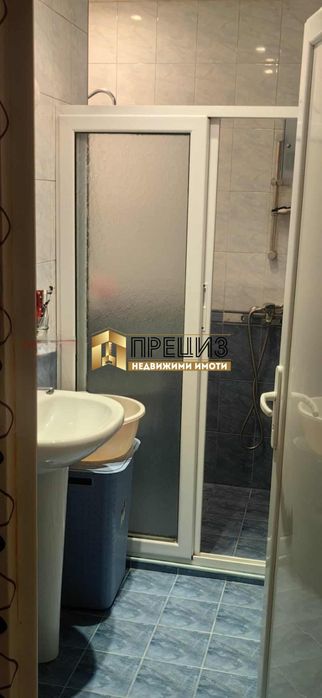 Продажба 3-стаен гр. Шумен - Добруджански 76m² - снимка 11