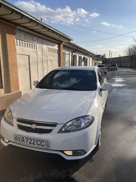 Gentra 3-Poz Avtomat Yili-2023 Bez lyuk Avtokredit Qlib beraman