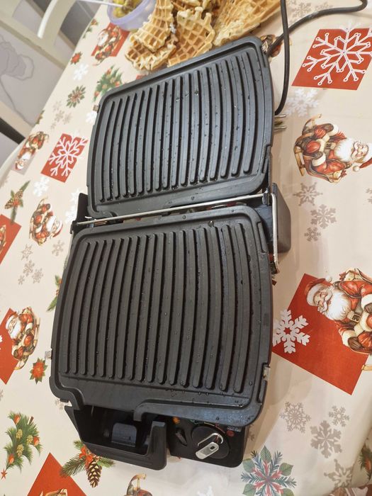 Продам грильницу от tefal