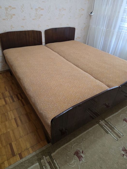 Продаются, две кровати бывшие в употреблении