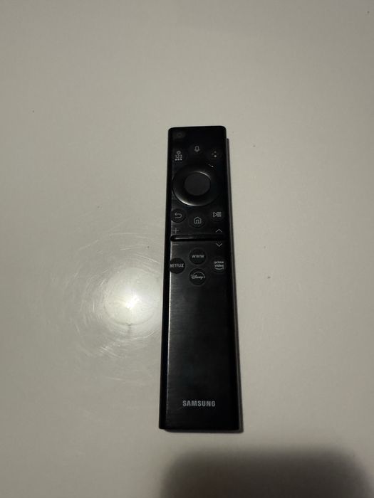 Samsung Crystal UHD 55” (138 cm) BU8000 4K Smart TV, Cutie Completa, Impecabil