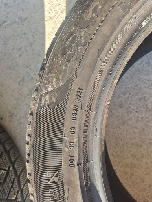 Vând cauciucuri 235/55/19 M+S 2buc imp Germania//Pirelli//dot 27/2021