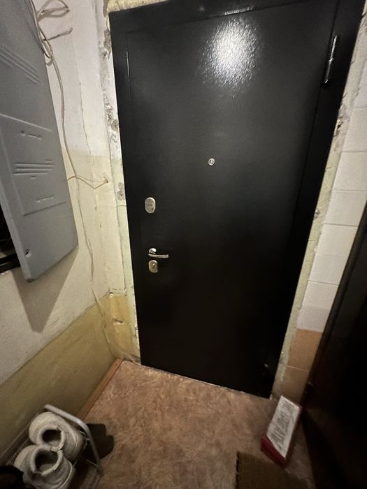 Продаю 3ком., квартиру У/П