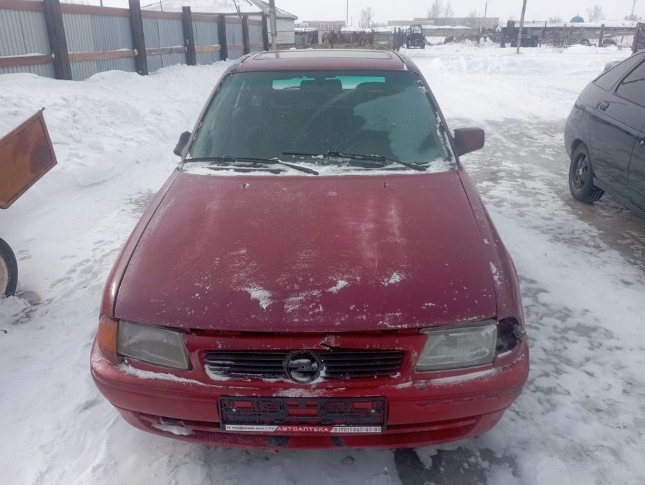 Продам автомобиль опель Астра Ф