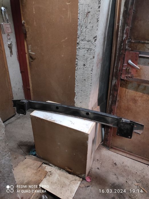 Продавам греда за шкода