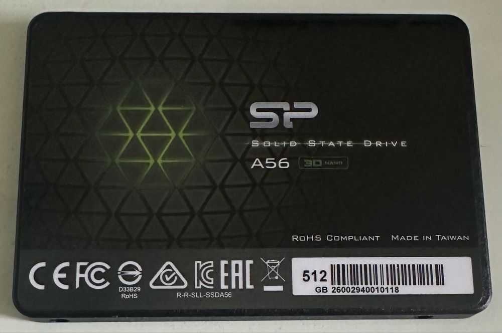 SSD диск SP Silicon Power на 512гб 100% здоровье