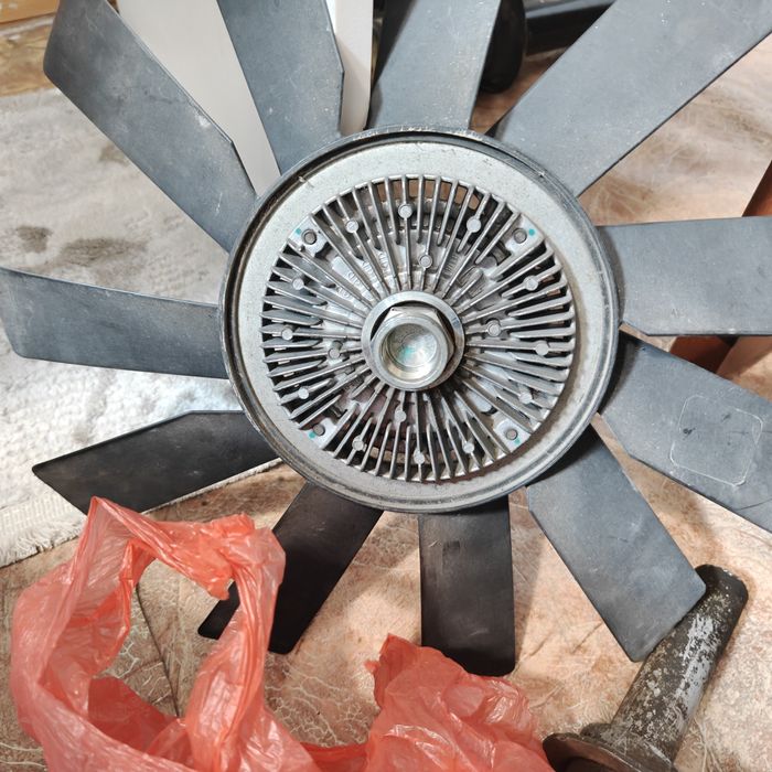 Гидромуфта, суппорт задний и другие запчасти бмв е39