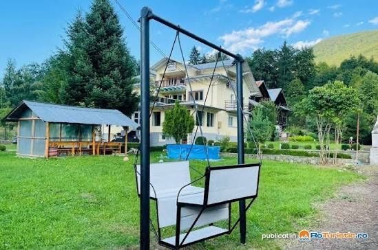 Închiriere clădire pentru business turistic – Valea Doftanei”
