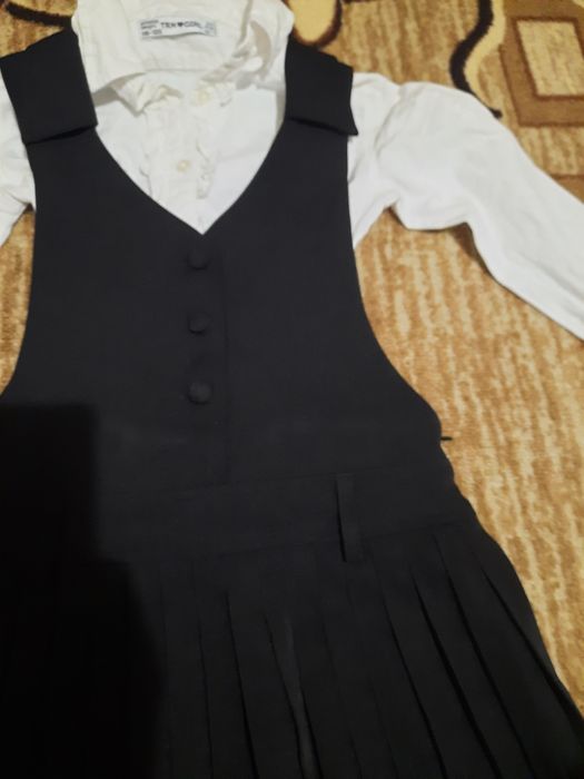 Официално сукманче с 2 броя ризи