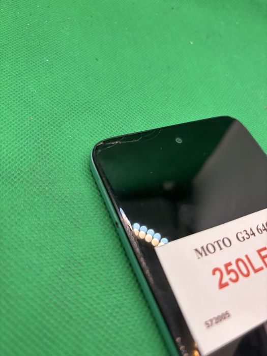 MOTO G34 64gb DISPLAY FISURAT •Amanet Lazar Crangasi •57200