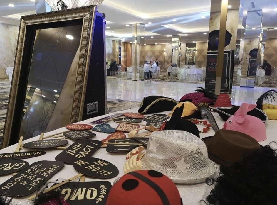 Cabina foto - Photobooth - Video 360 - Mirrorbooth - Oglinda Magica