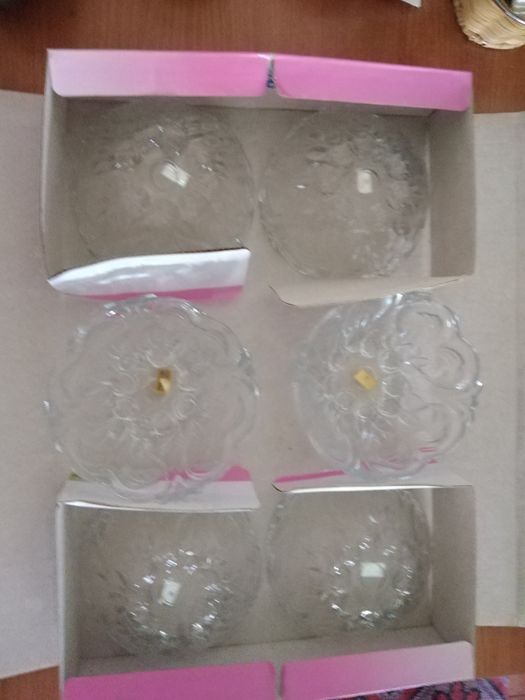 Вазочки из стекла