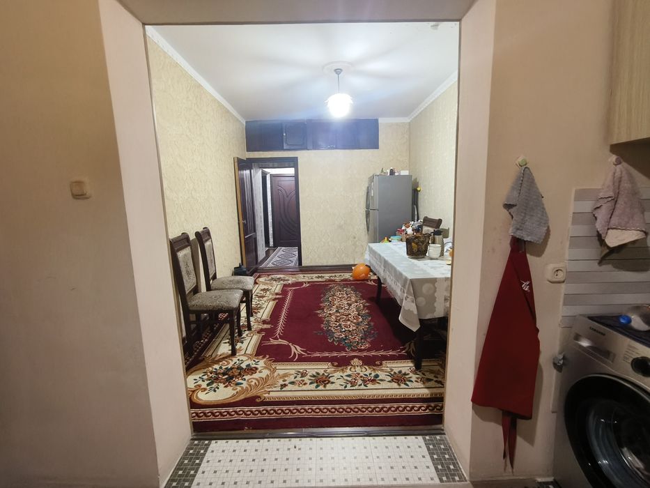 продам свою квартиру 3/5/5 торцевая на карасу 4