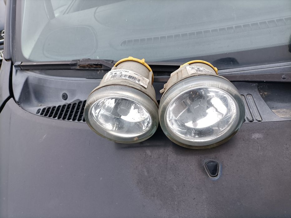 Proiectoare: citroën Peugeot... Escalada