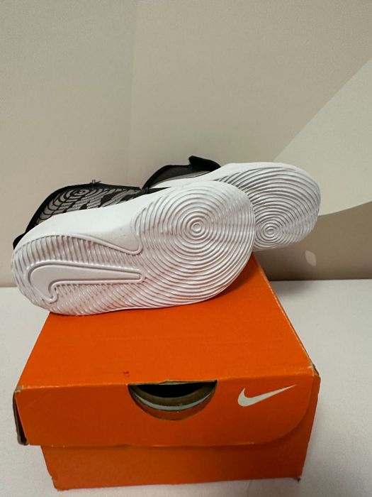 Детски маратонки Nike 21н