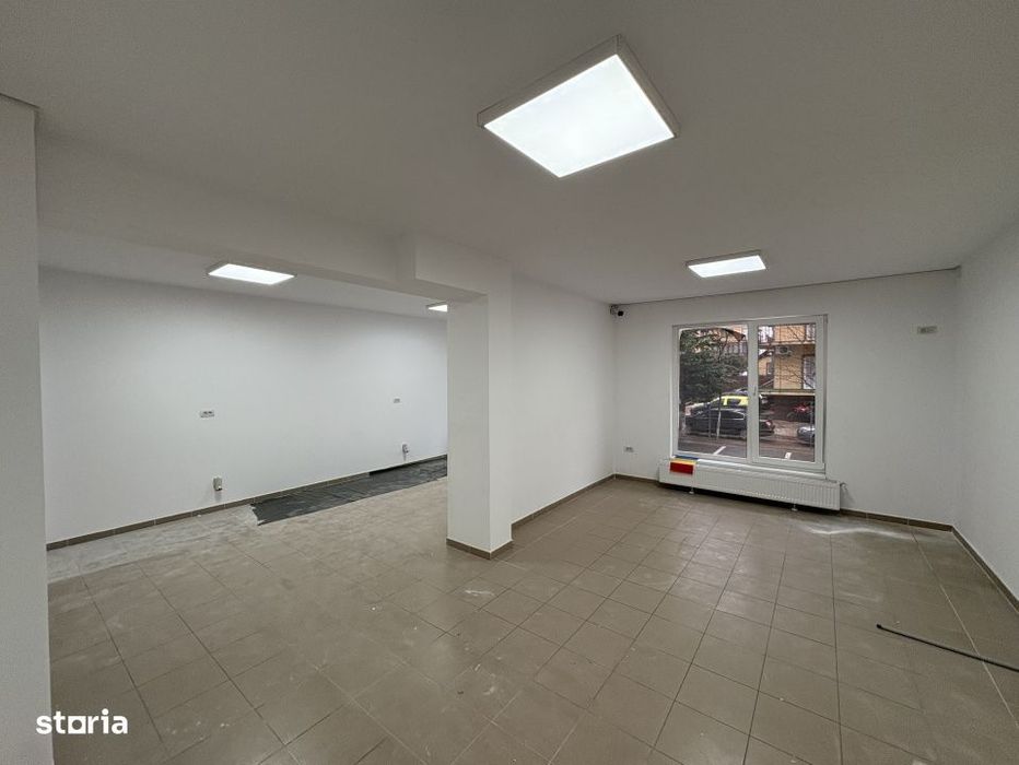 Spatiu comercial 215m Militari Residence Str Rezervelor stradal