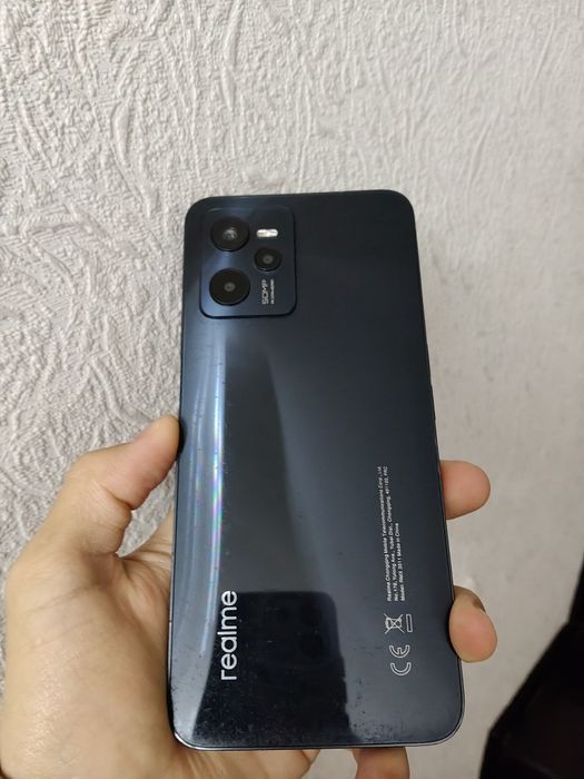 Телефон realme c35