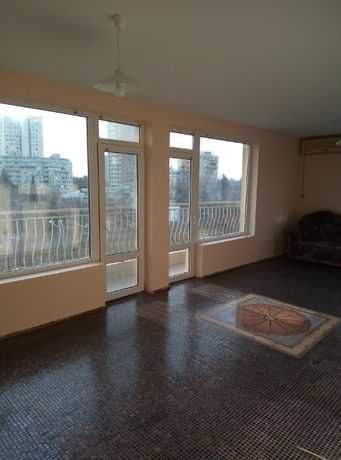 Дава се под наем Двустаен апартамент в Бургас, Изгрев - 66 кв.м за 165 € - Снимка #4