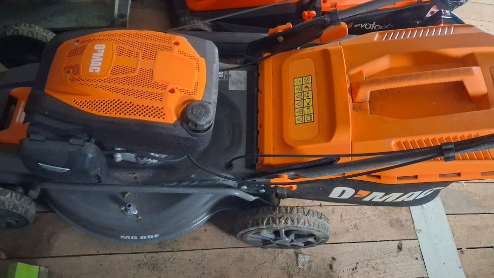 Masina de tuns gazon o mac 6.5 cp