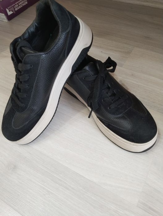 Продам осеннию крассовку