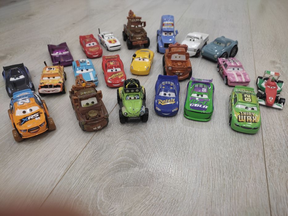 Коллекция машинок