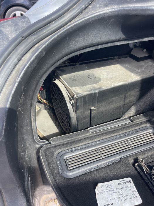 Audi a4 b6 na chasti ауди а4 б6 на части 4х4