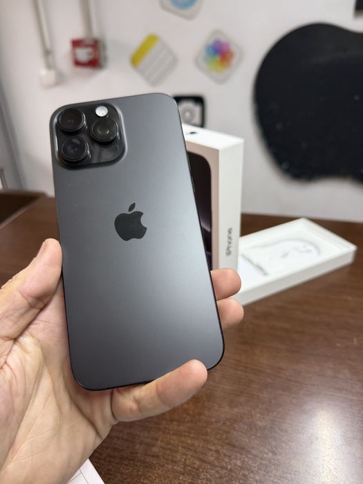 Vand Iphone 16 Pro Max 1Tb Natural Black impecabil