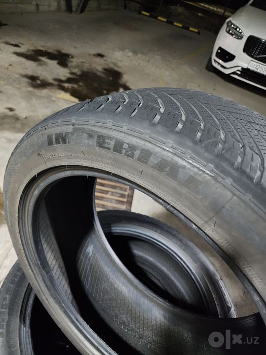 245/45/R19 imperial