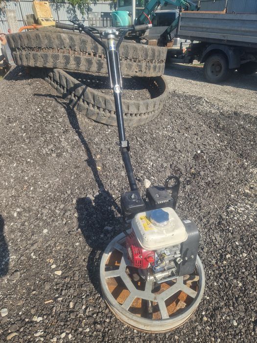 Închiriez elicopter beton de închiriat