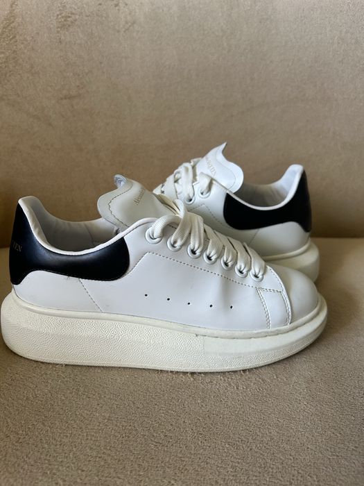 Alexander Mcqueen