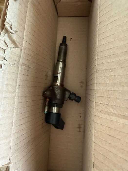 Injector citroen c4 1.6 diesel