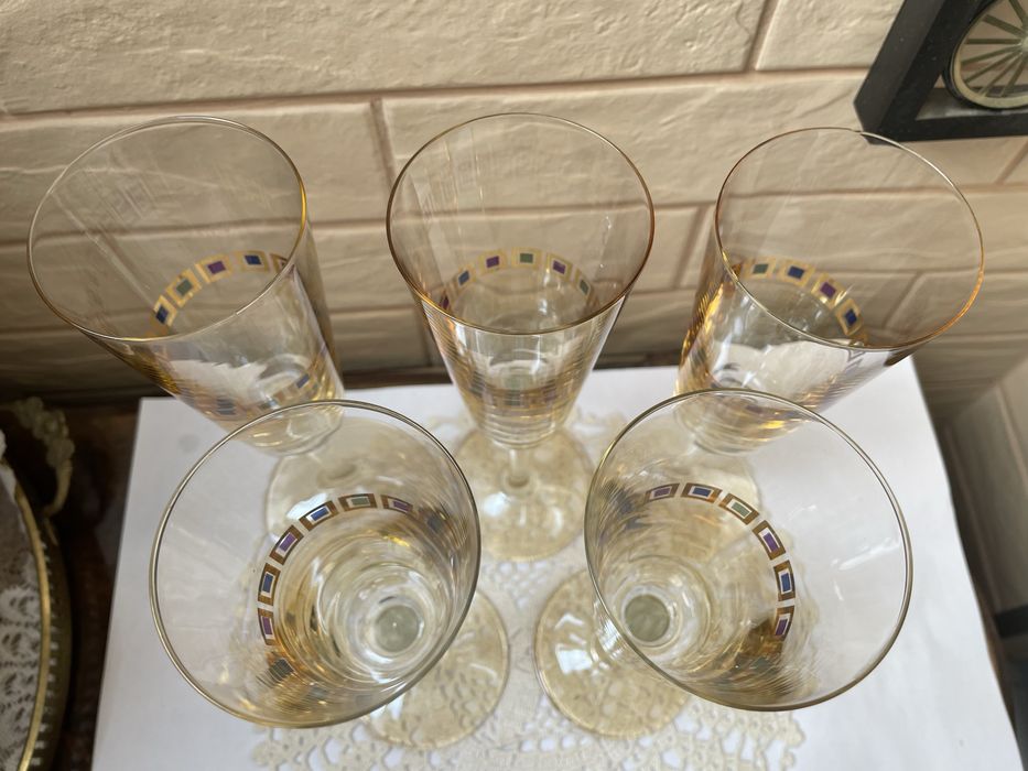 Красиви високи чаши от Англия - 5 бр