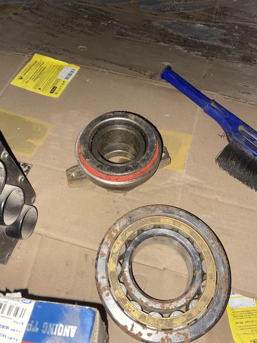 Продам запчасти от Howo