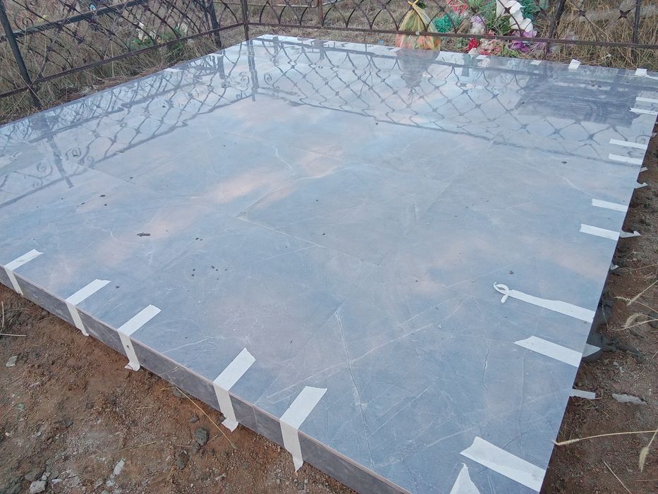 Облагораживание могил.