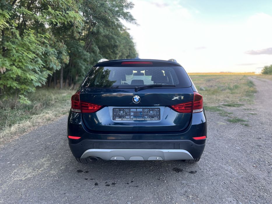 BMW X1 2015 — imagine 3