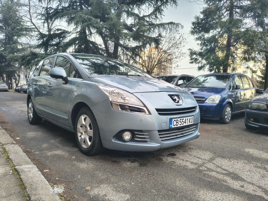 Peugeot 5008 1.6 бензин 2012 г. Възможност за бартер