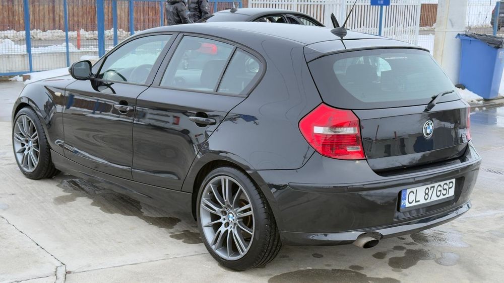 Vand bmw seria 1 2.0d proprietar