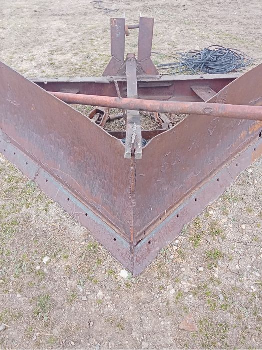 Трактор, культиватор, сельки, угольник