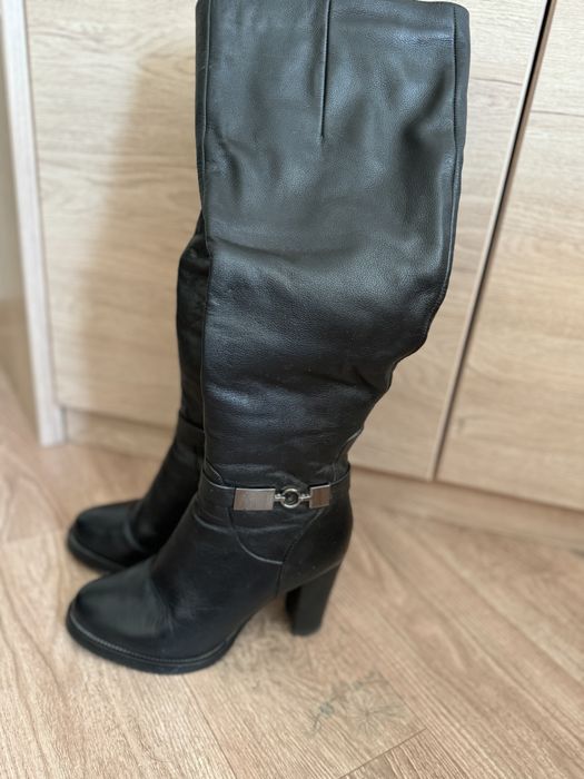 Продам сапоги женские