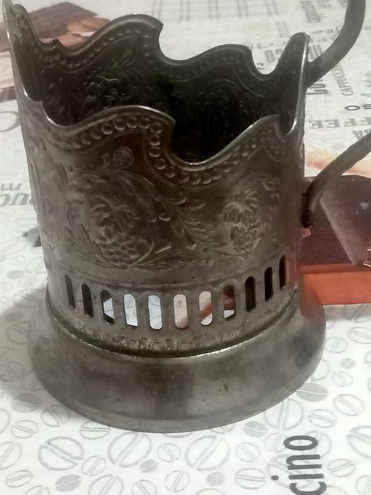 Продам, подстаканник.