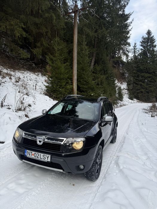 Vând Dacia Duster !